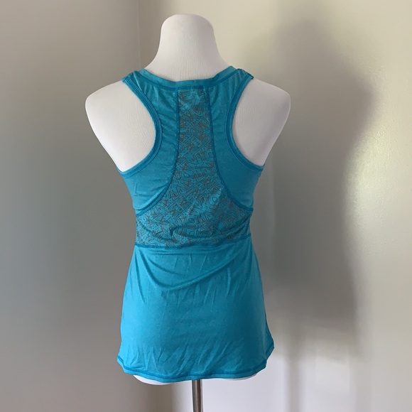 Women’s Athleta tanktop - Picture 4 of 7